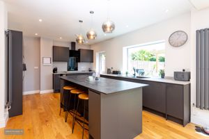 Kitchen- click for photo gallery